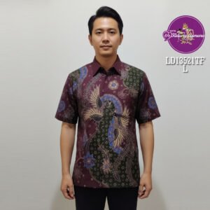 Atasan batik tulis pria motif Cendrawasih Kusuma Wibawa